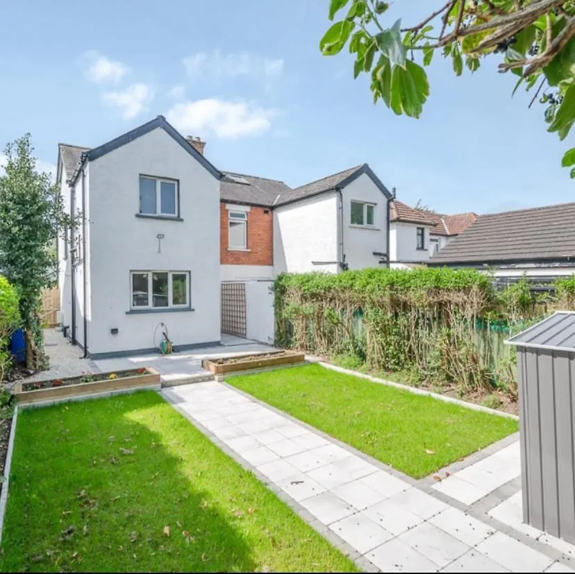 Fully Refurbished House Belfast Villa Semesterbostad